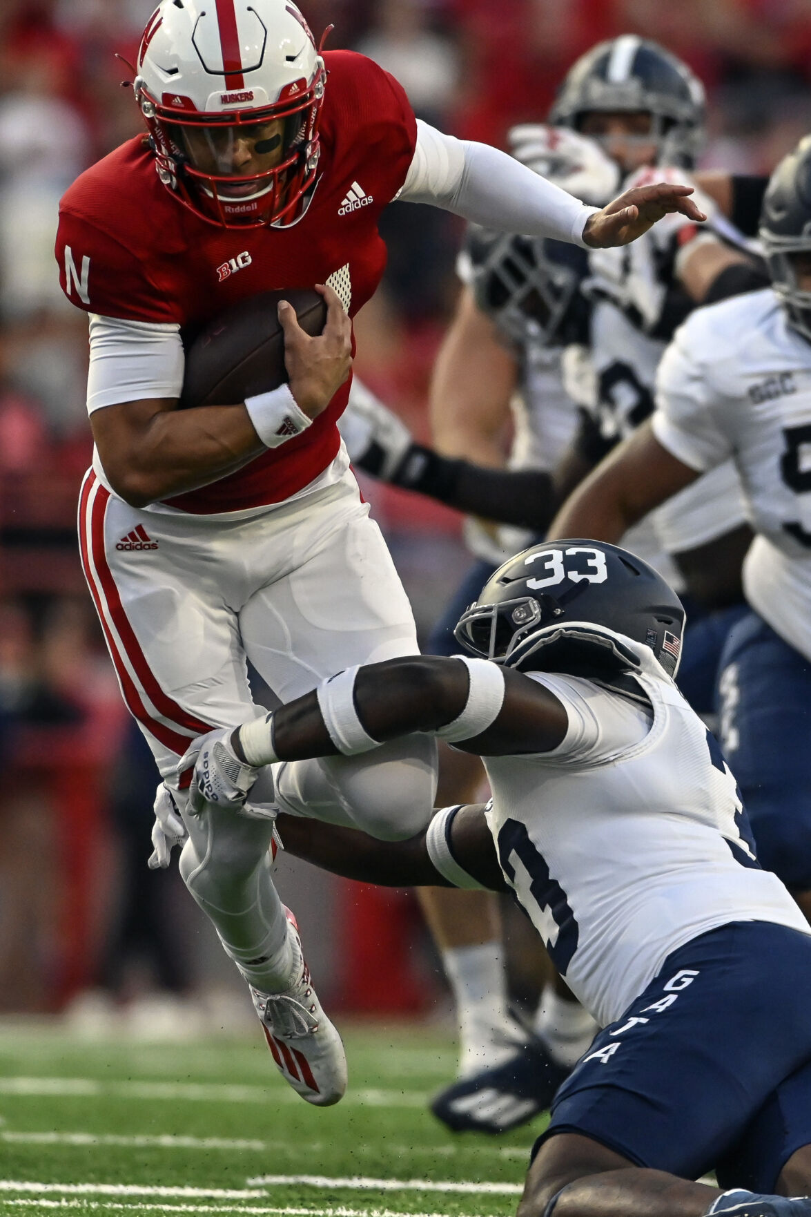091122-HuskerFball24.jpg
